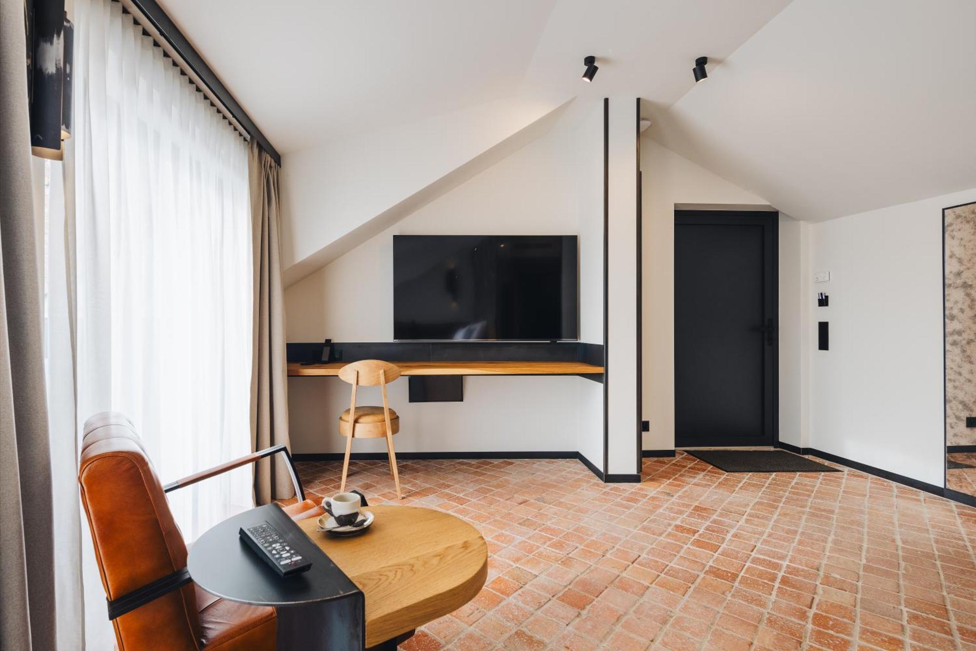 Nomadic Urban Premium Suites 克拉科夫 外观 照片