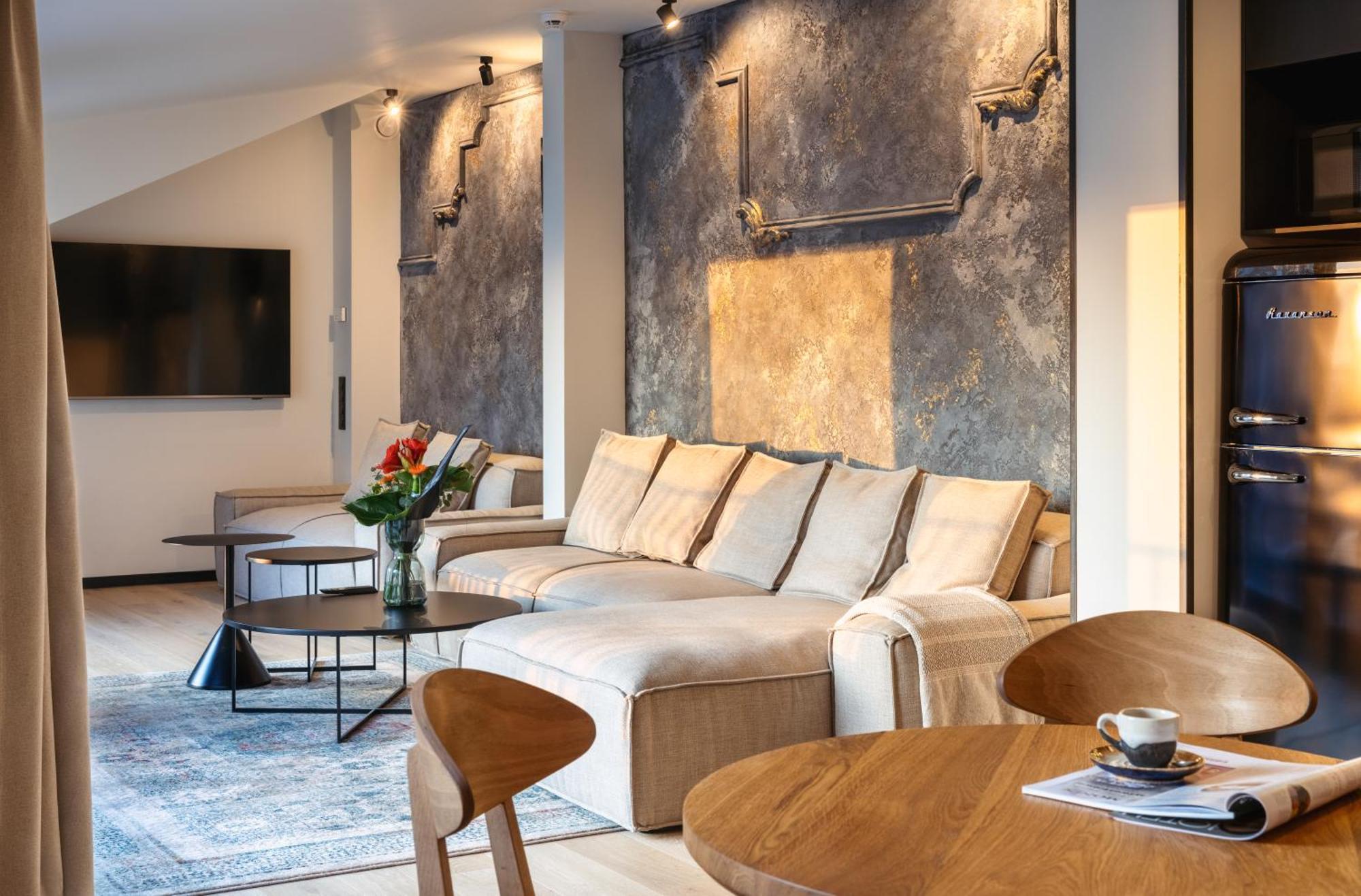 Nomadic Urban Premium Suites 克拉科夫 外观 照片