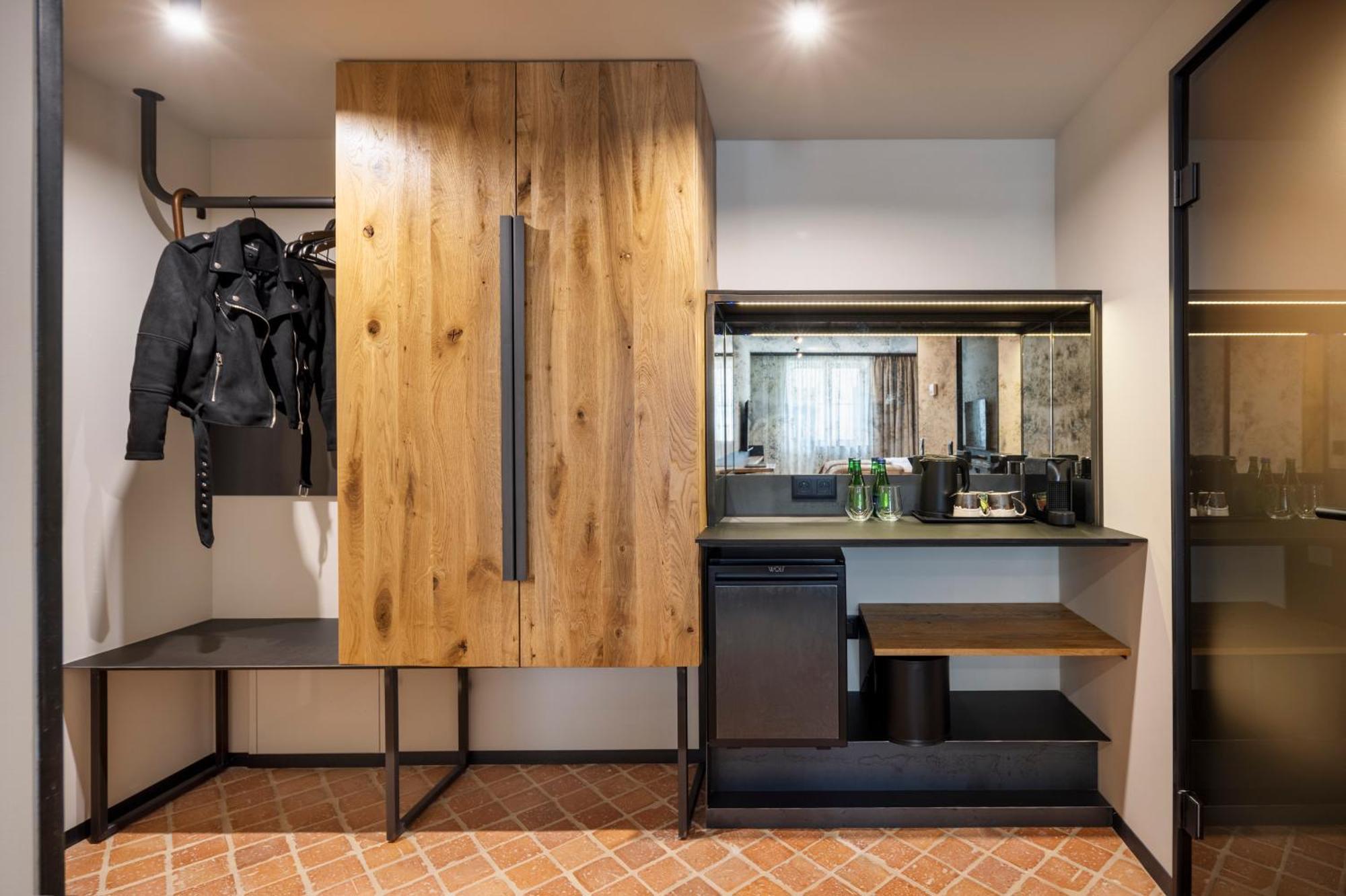 Nomadic Urban Premium Suites 克拉科夫 外观 照片