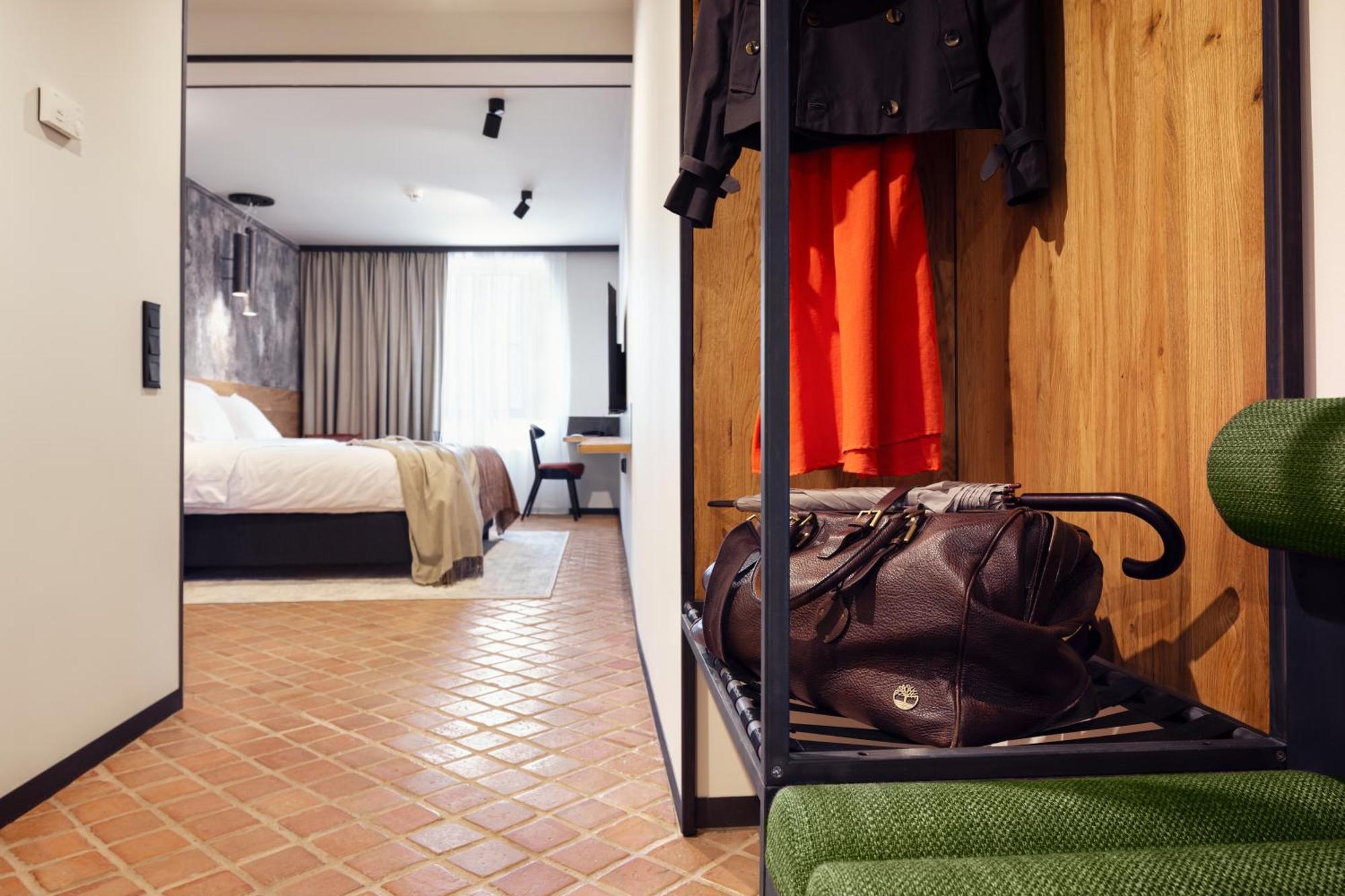 Nomadic Urban Premium Suites 克拉科夫 外观 照片