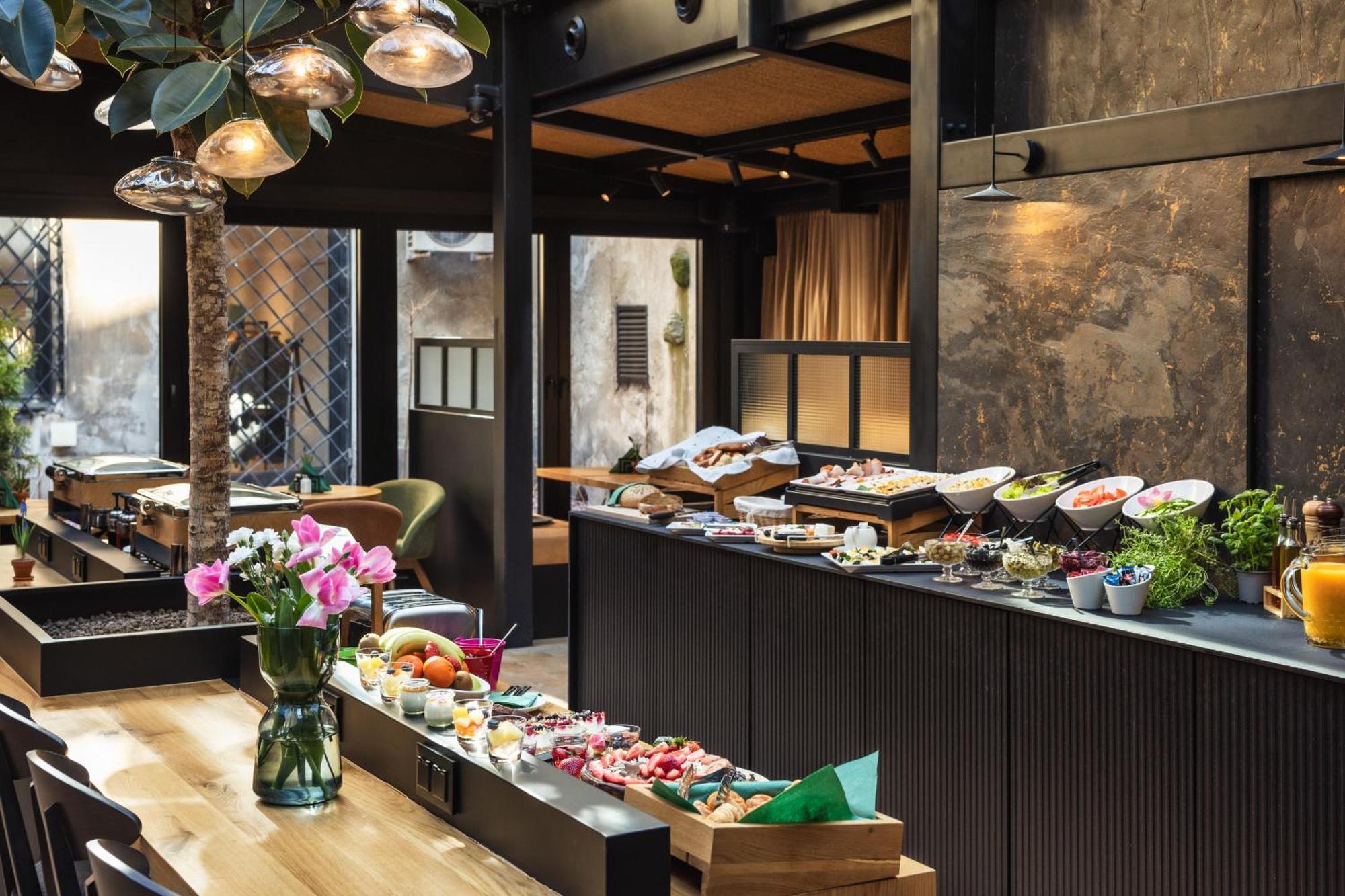 Nomadic Urban Premium Suites 克拉科夫 外观 照片